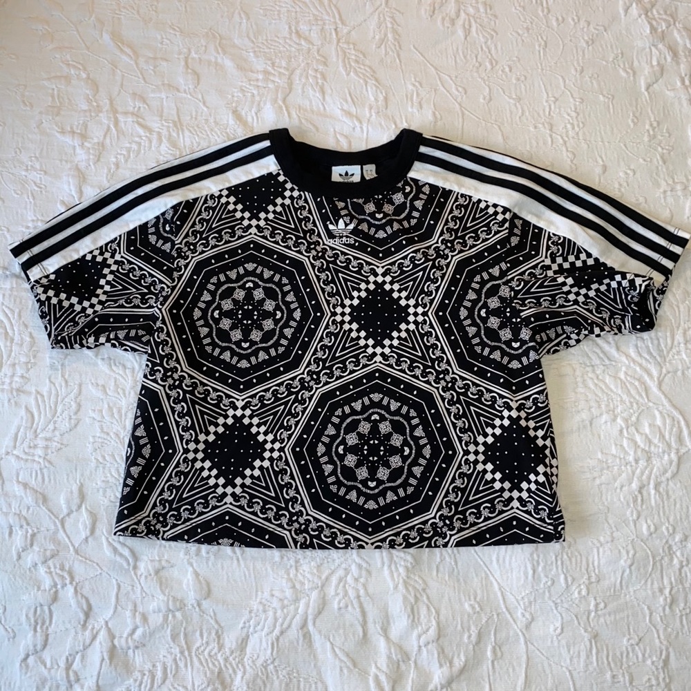 Adidas cropped tee